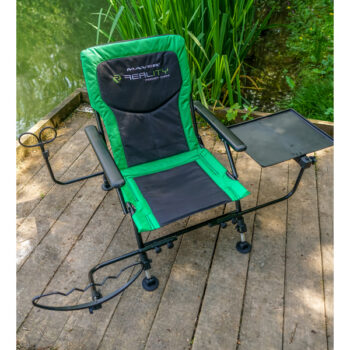 Reality feeder chair